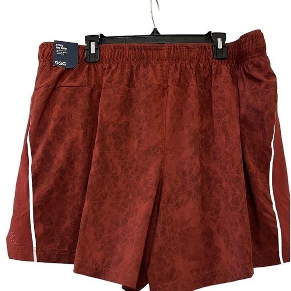 DSG stride Run shorts 2 XL - Picture 2 of 7